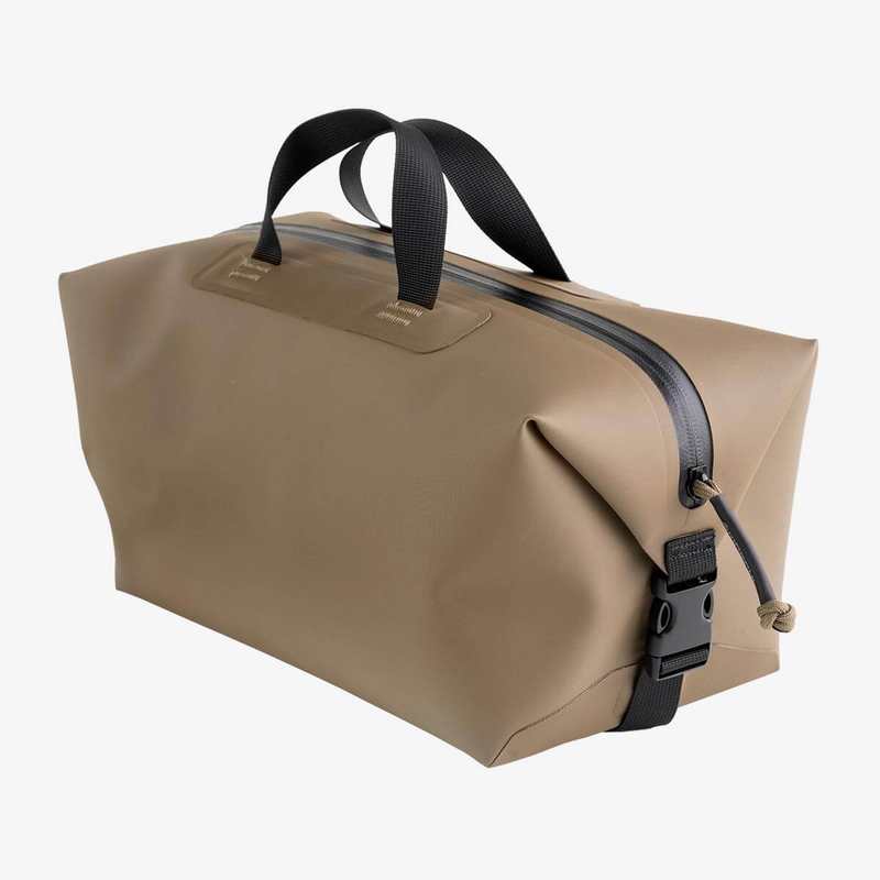 Magpul DAKA Takeout, Large — Flat Dark Earth