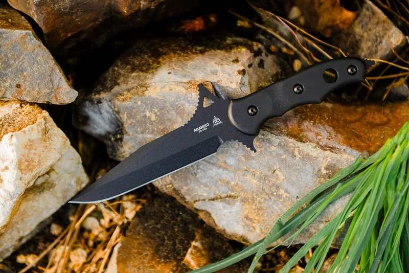 TOPS Knives Abaniko